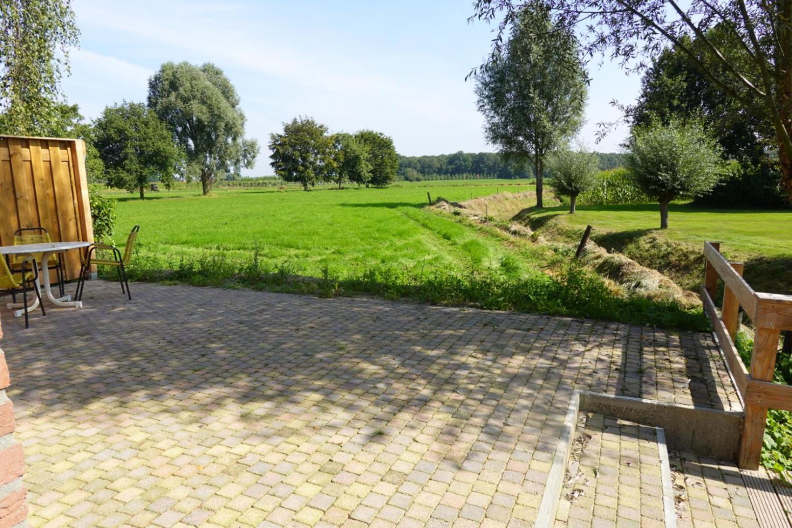 De Knotwilg Villa Loon op Zand Exterior photo